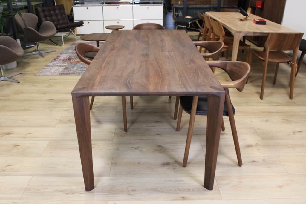 blik drinken groot Artisan Hanny tafel, Europees walnoot – 200/90/76 cm | DoDesign
