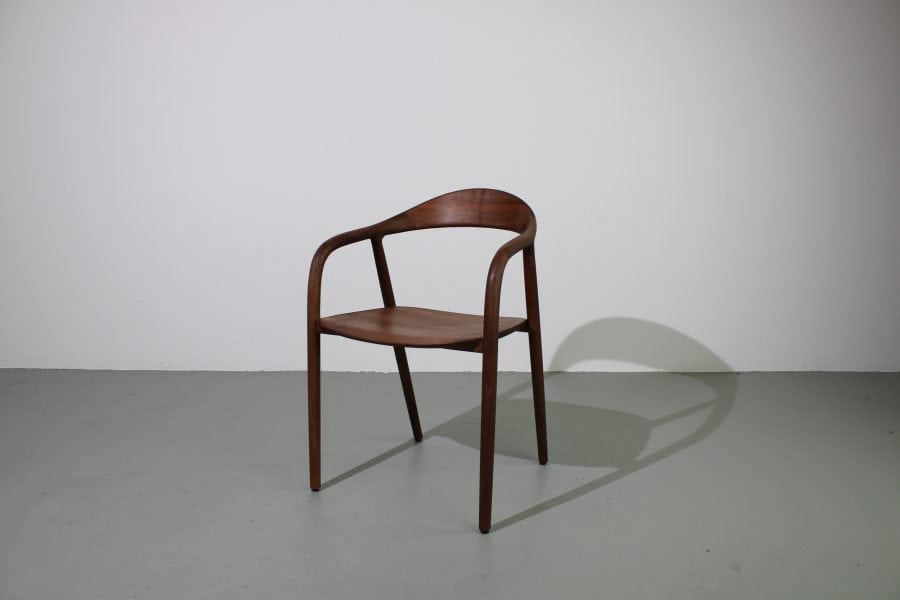 Artisan Neva stoelen, Europees walnoot, volledig hout