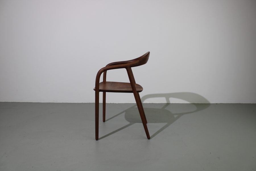 Artisan Neva stoelen, Europees walnoot, volledig hout - Afbeelding 2