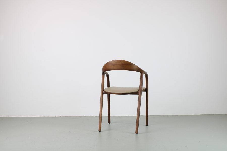 Artisan Neva stoelen, Europees walnoot, Sand leer - Afbeelding 3