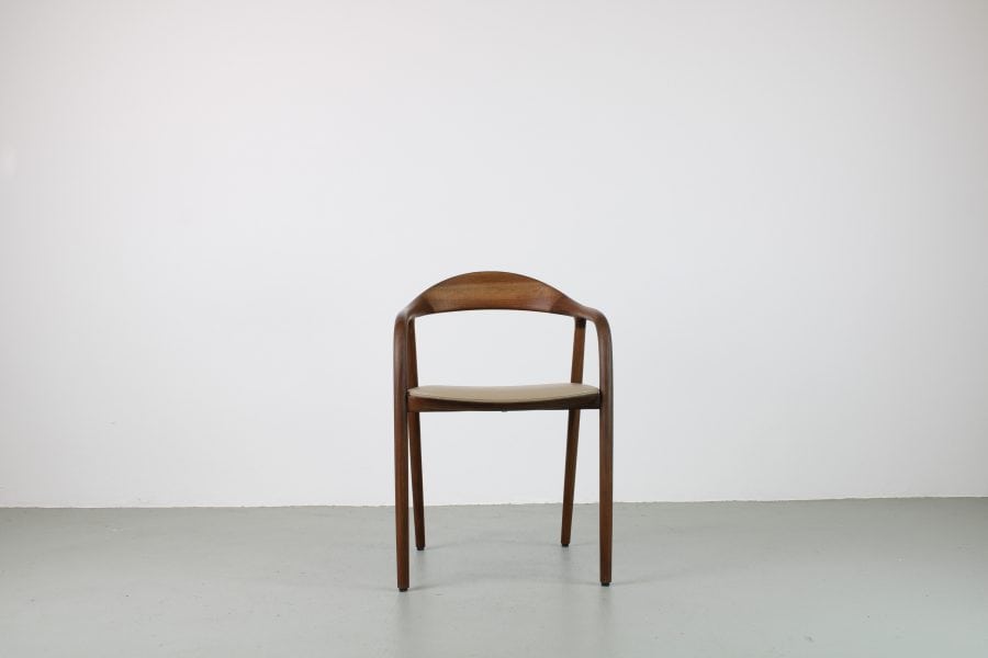 Artisan Neva stoelen, Europees walnoot, Sand leer - Afbeelding 4