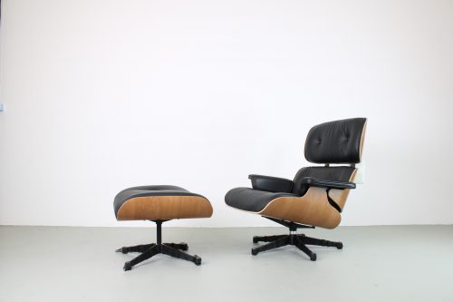 Vitra Eames Lounge Chair met Ottoman, Kersen, XL