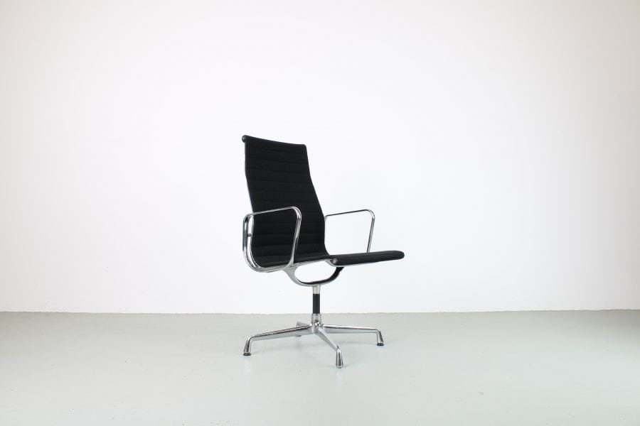 Vitra Eames EA 112 stoelen, Chroom, zwart hopsak - Afbeelding 4
