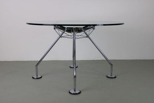 Tecno Nomos tafel 120 cm