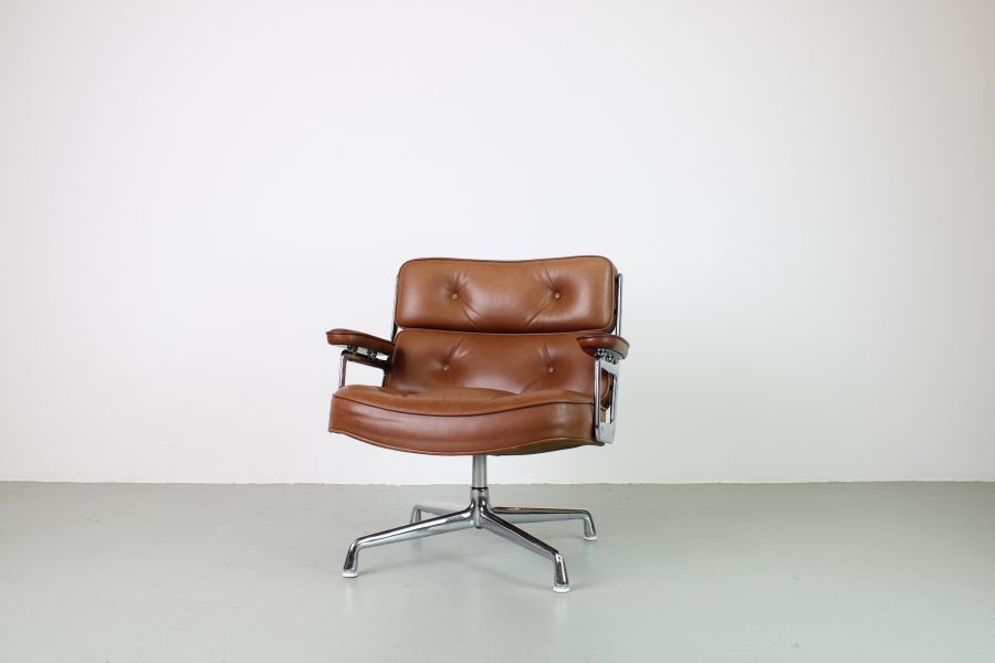 Vitra ES 105 lobbychair, Chroom, Cognac leder