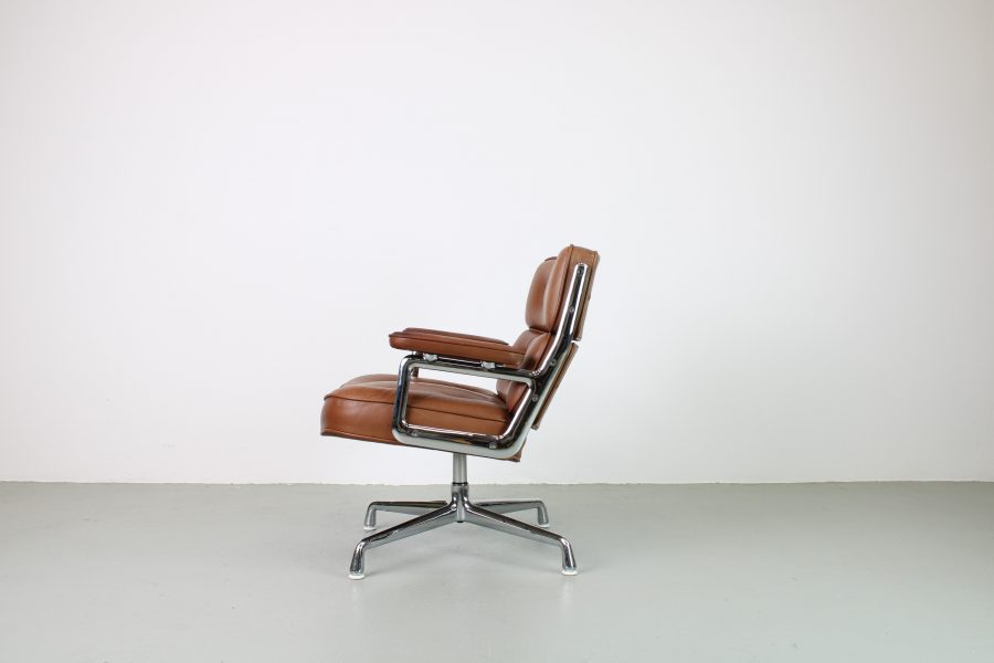 Vitra ES 105 lobbychair, Chroom, Cognac leder - Afbeelding 2