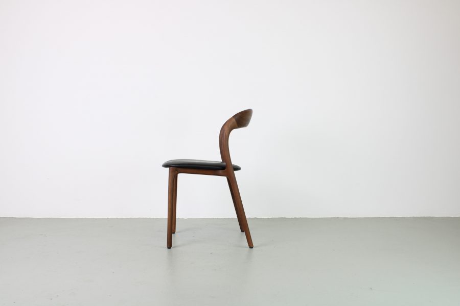 Artisan Neva light , Europees walnoot, zwart leder - Afbeelding 2