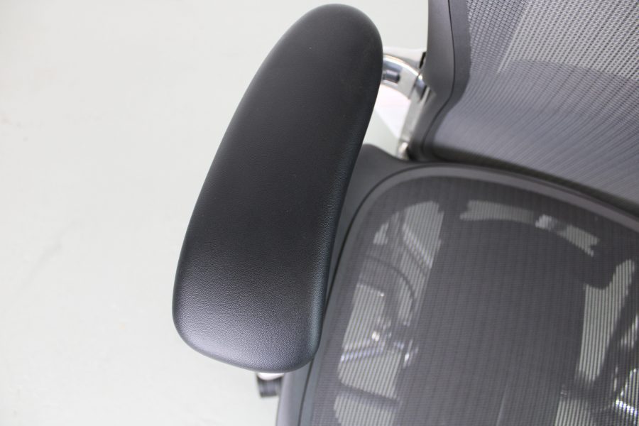 Herman Miller Aeron bureaustoelen, nieuw, aluminium - Afbeelding 7
