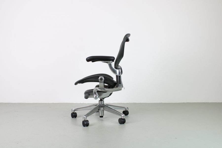 Herman Miller Aeron bureaustoelen, nieuw, aluminium - Afbeelding 2