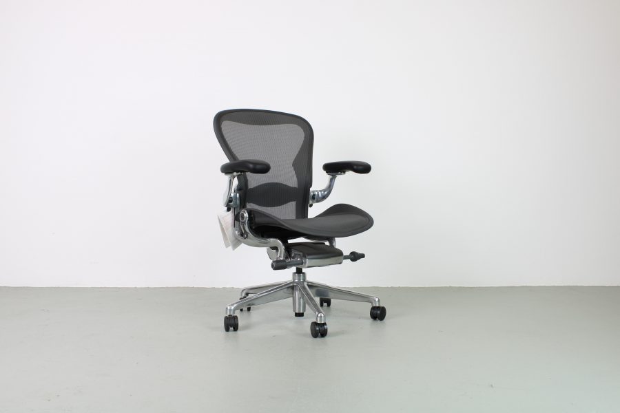 Herman Miller Aeron bureaustoelen, nieuw, aluminium - Afbeelding 4