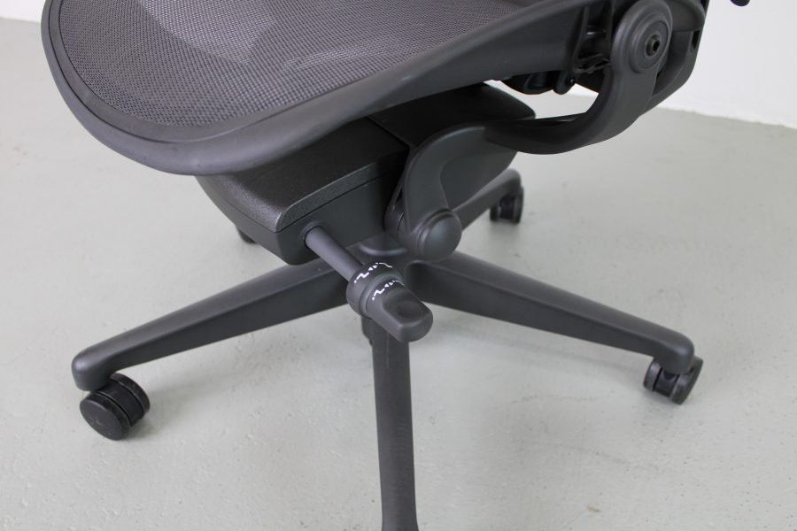 Herman Miller Aeron Bureaustoelen, type B, Graphite, nieuw - Afbeelding 7