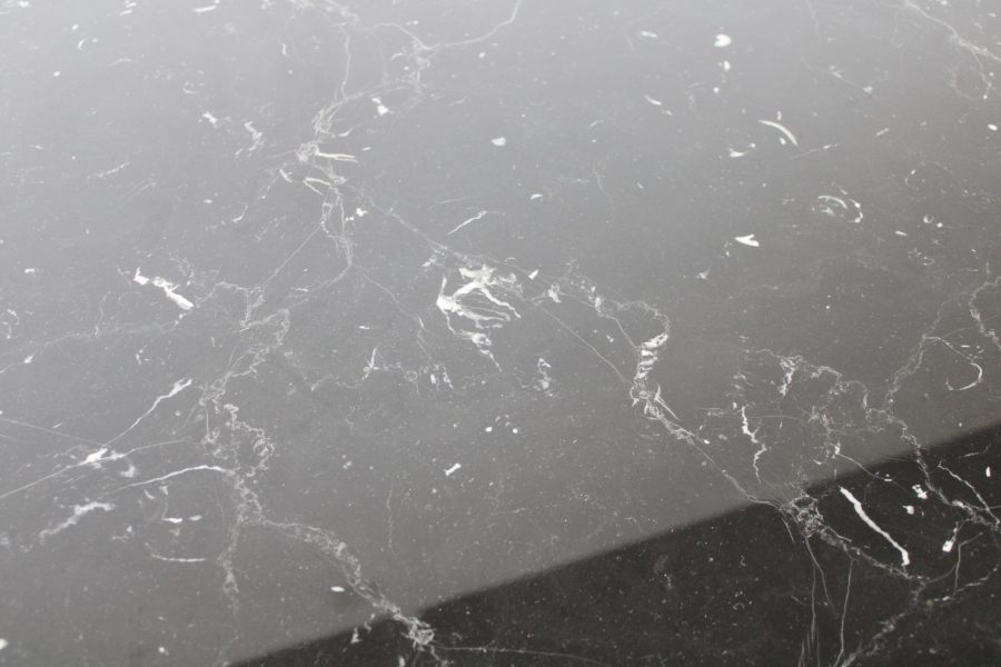 Knoll Saarinen Tulip eettafel nero marquina, zwart onderstel - Afbeelding 5