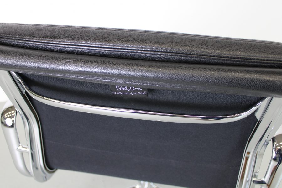 Vitra EA 217 Softpad bureaustoelen, zwart leer, Chroom - Afbeelding 6