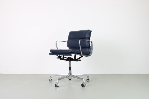 Vitra EA 217 Softpad bureaustoelen, blauw, aluminium