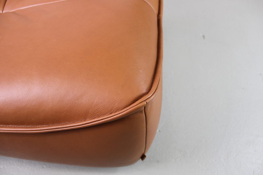 Montis Florence Fauteuil met poef, Cognac leer - Afbeelding 6
