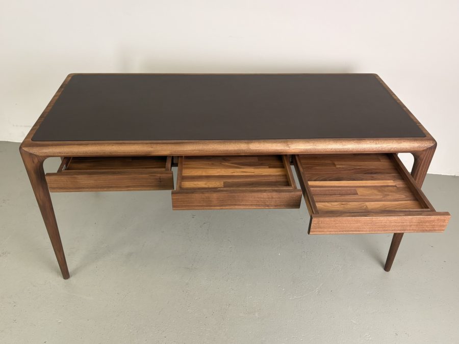 Artisan Latus Leather desk, 160/70/76, Europees walnoot - Afbeelding 3