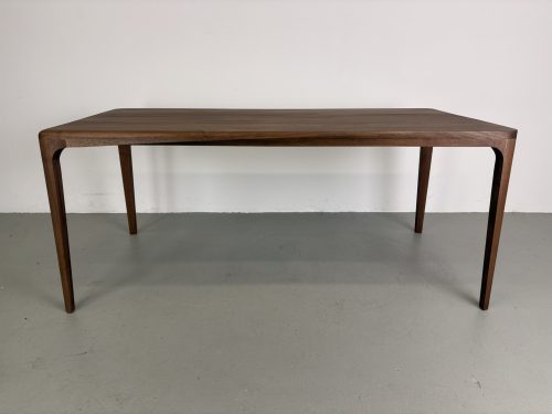 Artisan Twist tafel, Europees walnoot, 180/90/76 cm