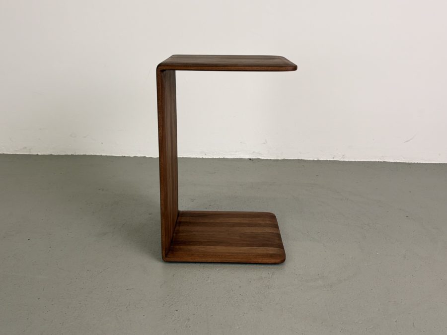 Artisan Invito C model, bijzettafel, 37/37/57 cm, Europees walnoot - Afbeelding 2
