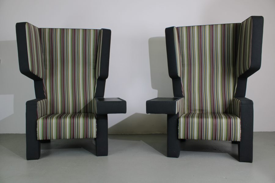 2x Prooff Earchair, Jurgen Bey met Paul Smith bekleding