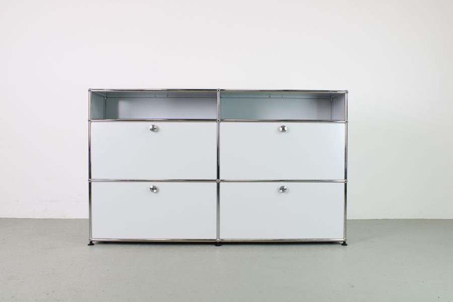 USM Haller dressoir 150/85,5/35 Light Grey