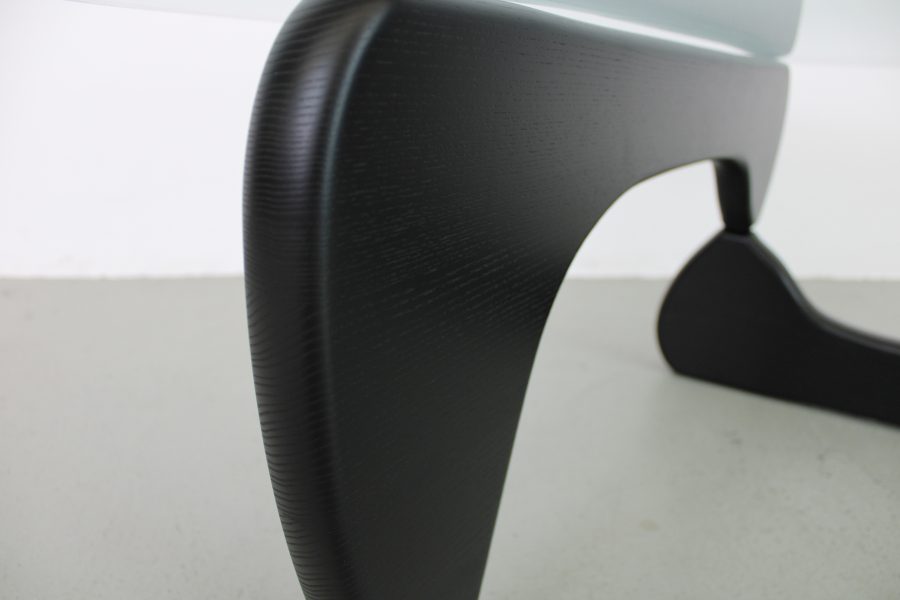 Vitra Noguchi Coffeetable, zwart essenhout - Afbeelding 3