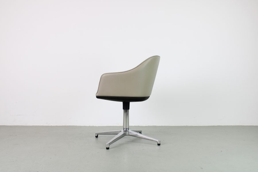 3x Vitra Softshell viersteronderstel, Beige leer - Afbeelding 3