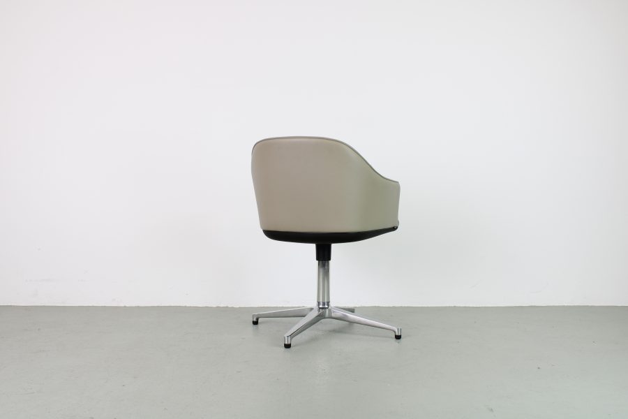3x Vitra Softshell viersteronderstel, Beige leer - Afbeelding 4