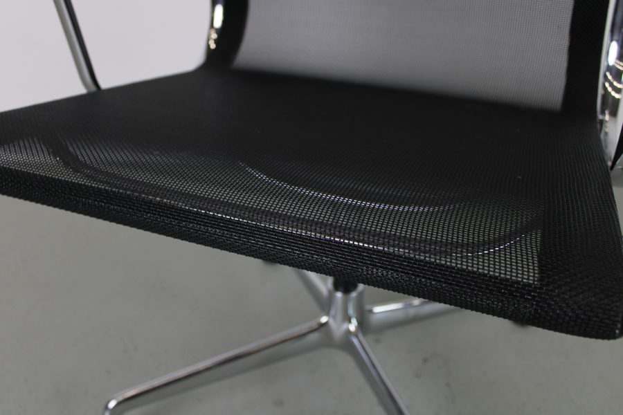 Vitra EA 107, Zwart netweave, chroom - Afbeelding 8