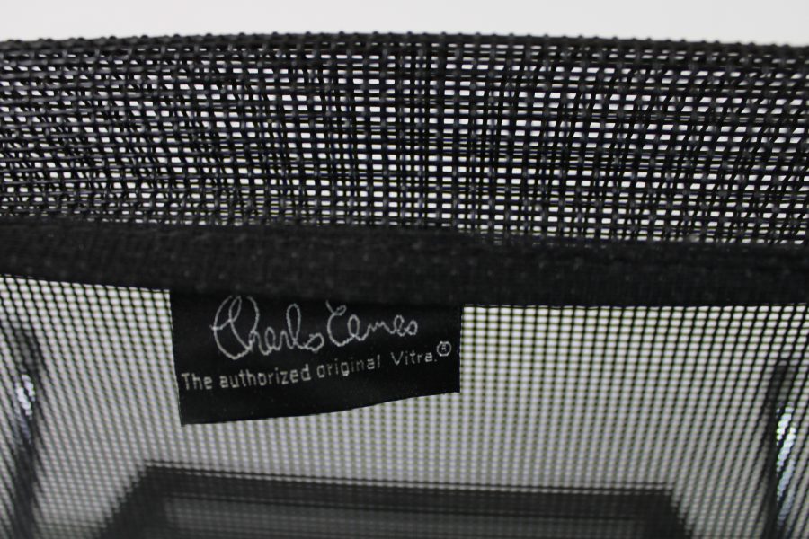 Vitra EA 107, Zwart netweave, chroom - Afbeelding 9