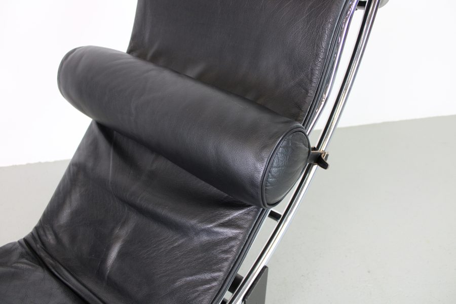 Cassina LC4 chaise longue, zwart leer - gebruikt - Afbeelding 5